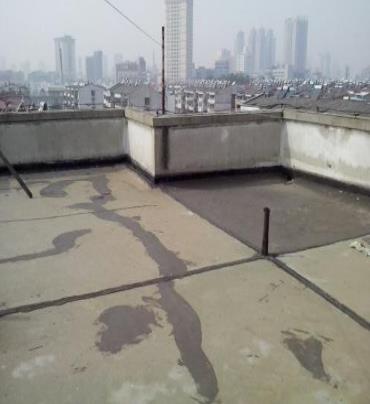 崇明漏水维修 楼顶漏水是什么原因，楼顶漏水维修方法是什么?