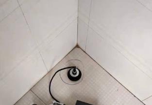 崇明卫生间漏水维修之 loft 夹层储藏室毗邻暗管渗水哪家好，推荐诚匠小爱修缮